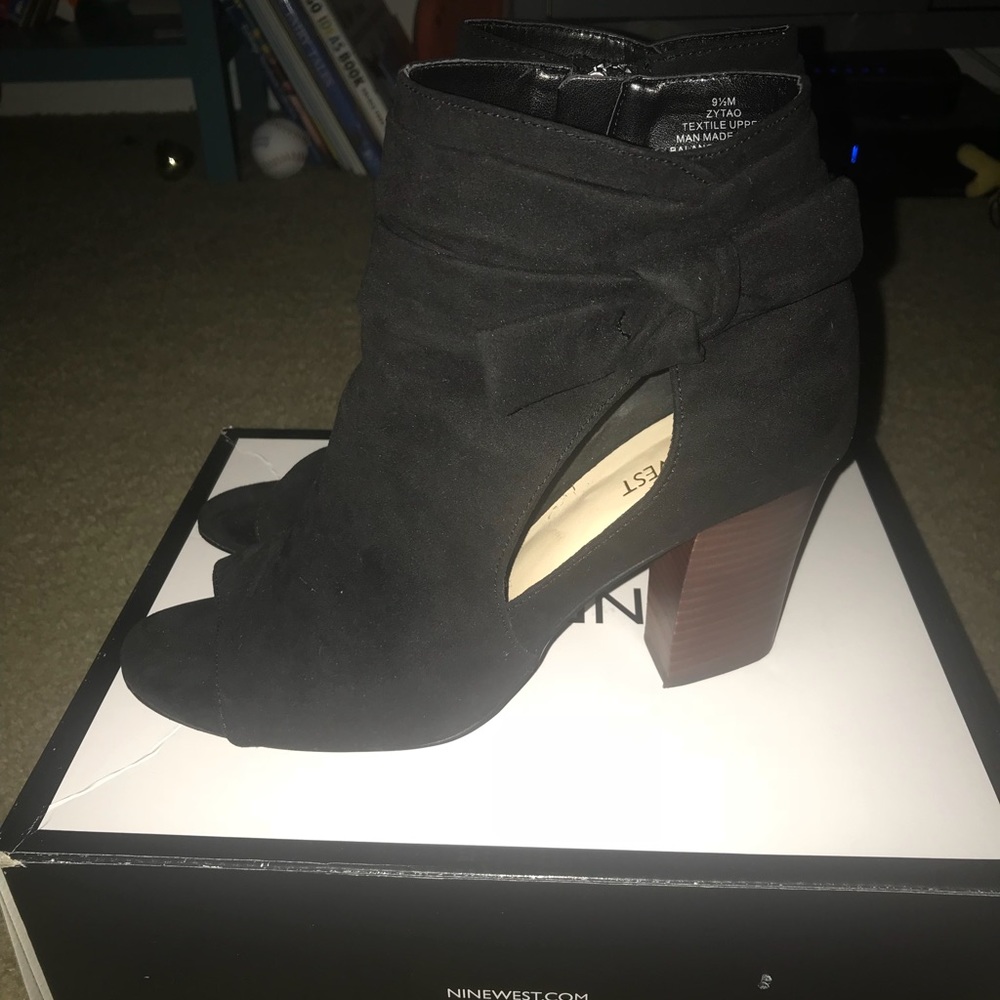 Nine West Suede Ankle Booties Black